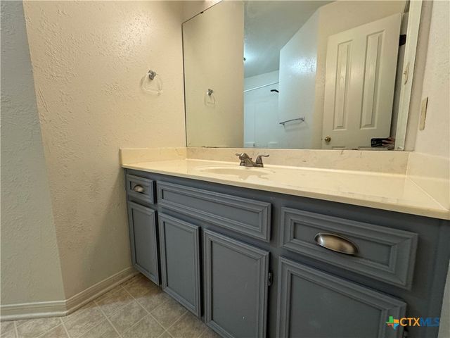 1002 Windy Hill Road, Harker Heights, TX 76548