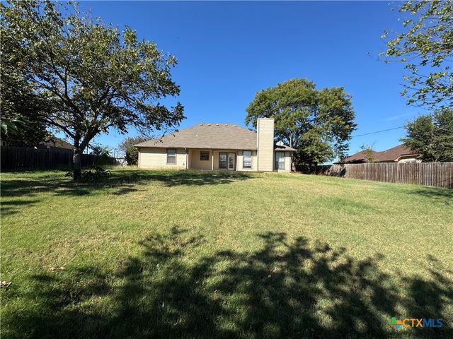1002 Windy Hill Road, Harker Heights, TX 76548