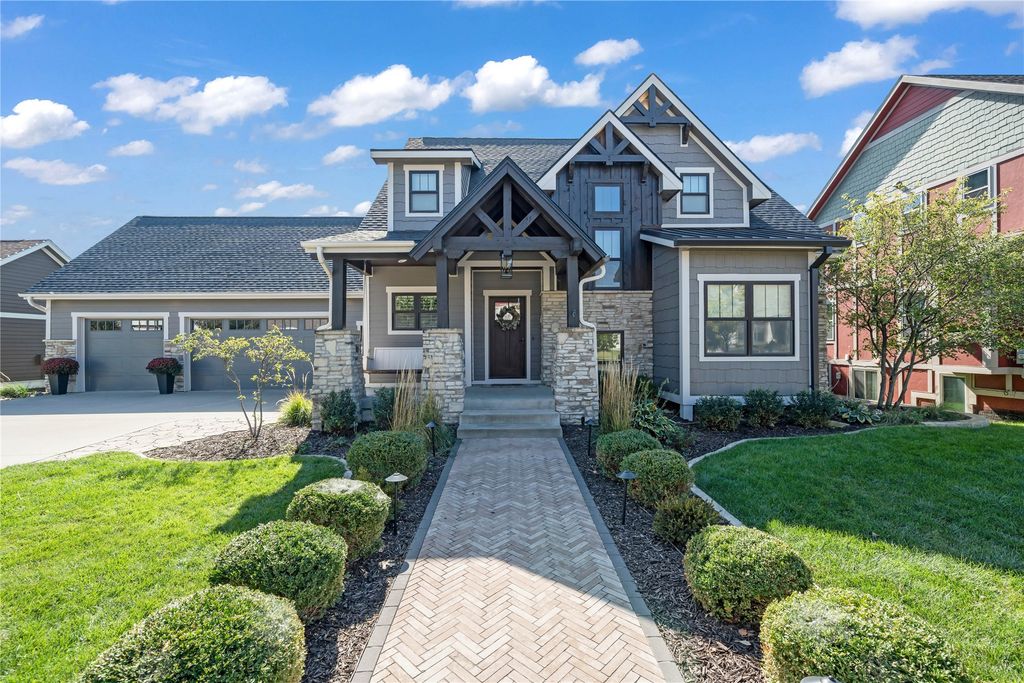 1907 SW 19th Street, Ankeny, IA 50023