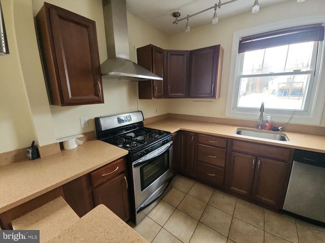 2804 CHRISTOPHER AVE, Baltimore, MD 21214