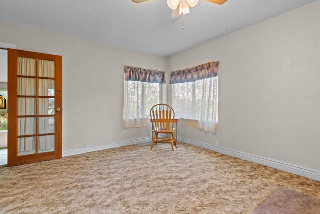 2341 Persimmon Ln, Newcastle, CA 95658