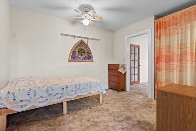 2341 Persimmon Ln, Newcastle, CA 95658