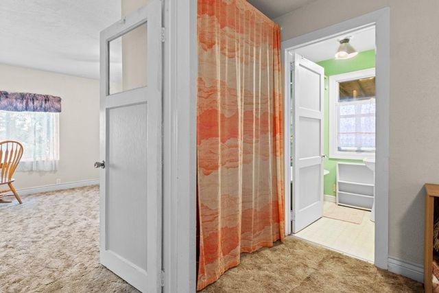 2341 Persimmon Ln, Newcastle, CA 95658