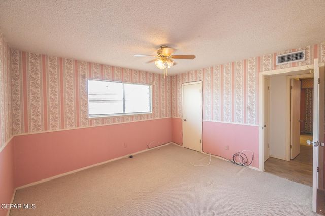19019 Darrington Road, Horizon City, TX 79928
