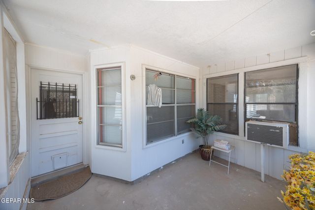 19019 Darrington Road, Horizon City, TX 79928