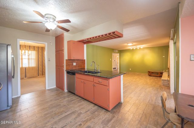 19019 Darrington Road, Horizon City, TX 79928