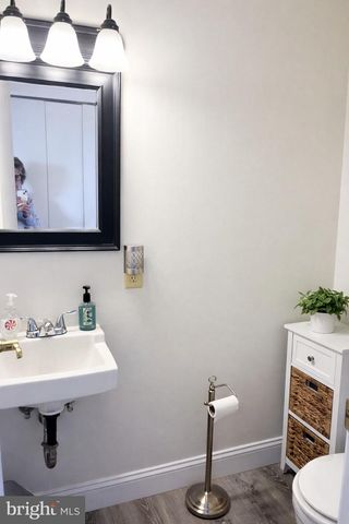 12 E POPLAR ST, Palmyra, PA 17078