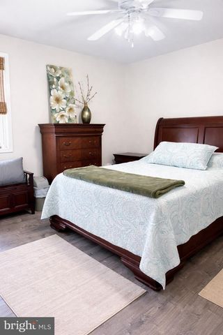 12 E POPLAR ST, Palmyra, PA 17078