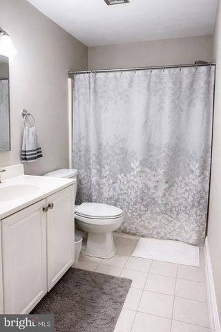 12 E POPLAR ST, Palmyra, PA 17078