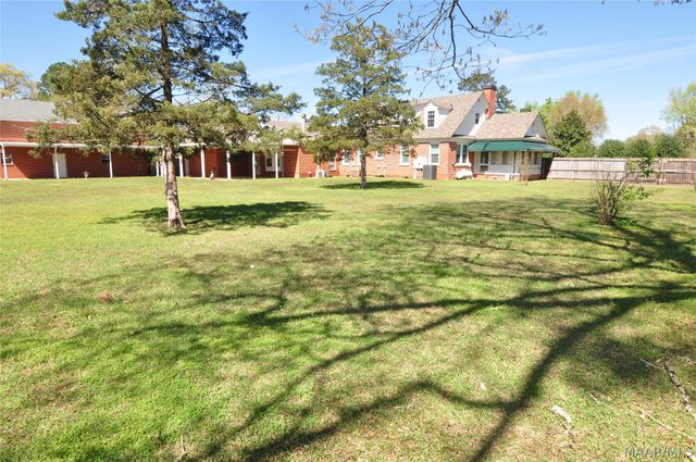 4820 Highway 14 . E, Elmore, AL 36025