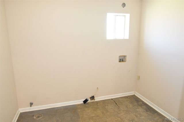 4820 Highway 14 . E, Elmore, AL 36025