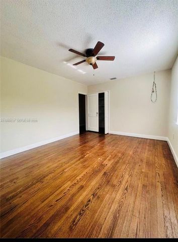 2775 SW 1st St, Miami, FL 33135