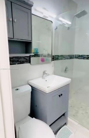 2775 SW 1st St, Miami, FL 33135