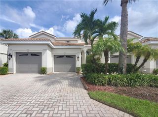 6846 Sterling Greens DR # 201, Naples, FL 34104