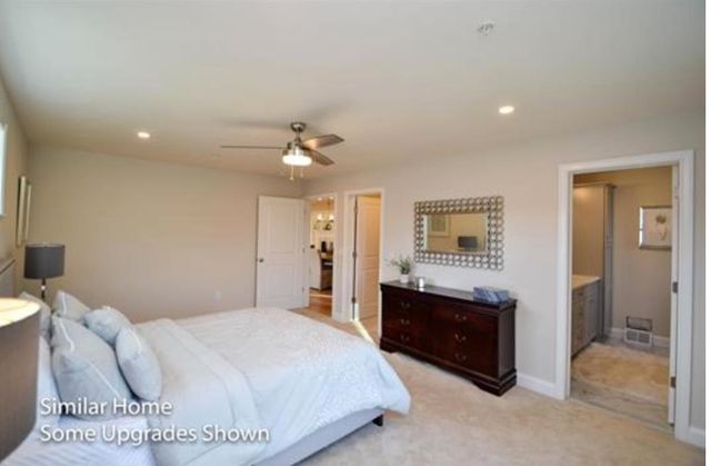 8 Byrne Circle, Brentwood, NH 03833