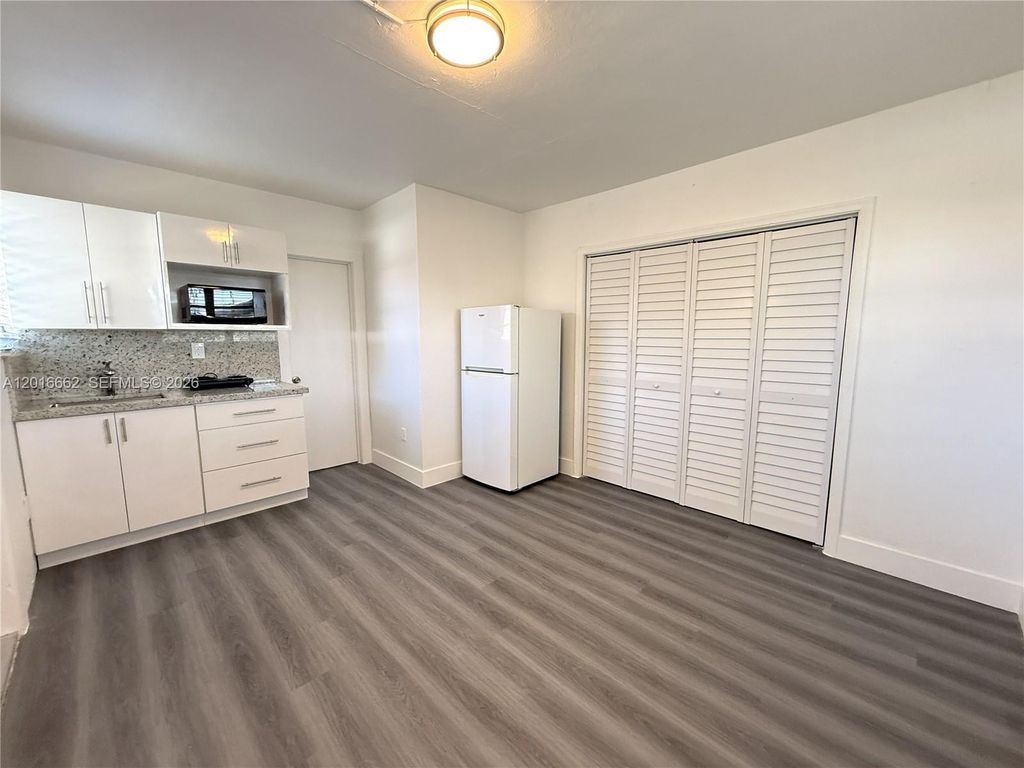 155 SW 71st Ave 0, Miami, FL 33144