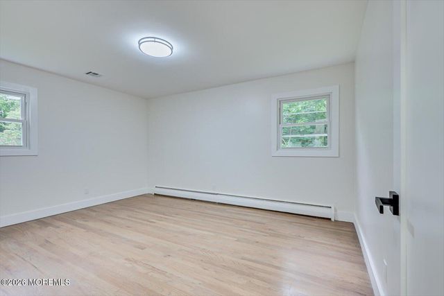 25 Woodbrook Drive, Matawan, NJ 07747