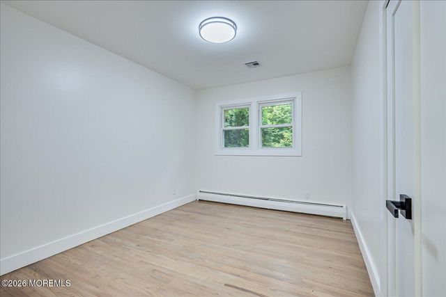 25 Woodbrook Drive, Matawan, NJ 07747