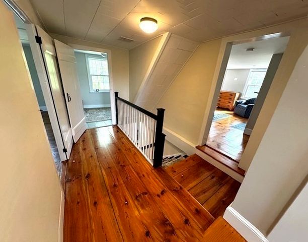 65 Mendon Road, Sutton, MA 01590