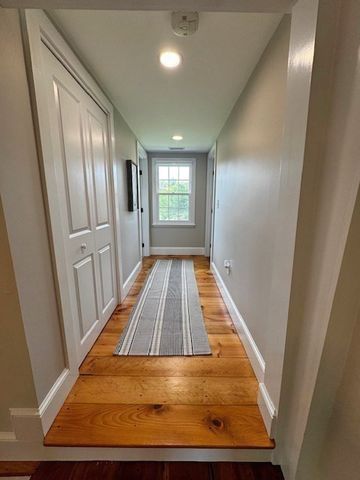 65 Mendon Road, Sutton, MA 01590