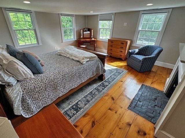 65 Mendon Road, Sutton, MA 01590