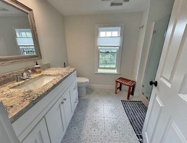 65 Mendon Road, Sutton, MA 01590