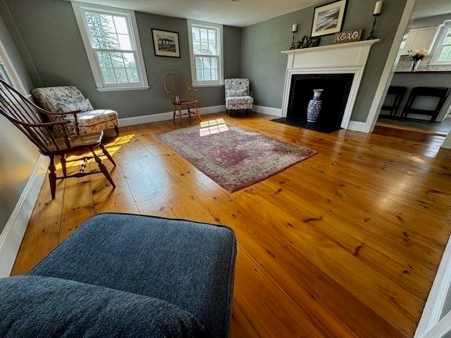 65 Mendon Road, Sutton, MA 01590