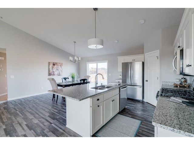 982 Willow Glen Avenue, Somerset, WI 54025
