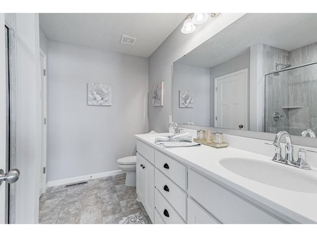 982 Willow Glen Avenue, Somerset, WI 54025