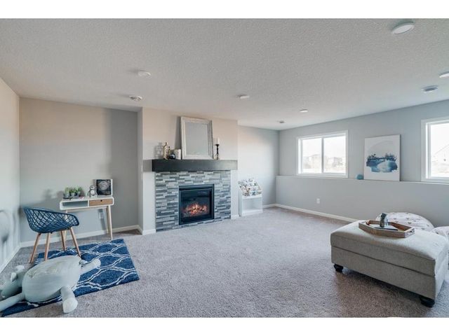 982 Willow Glen Avenue, Somerset, WI 54025
