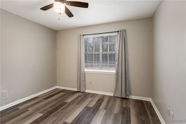 12602 County Line Rd, Moundville, AL 35474