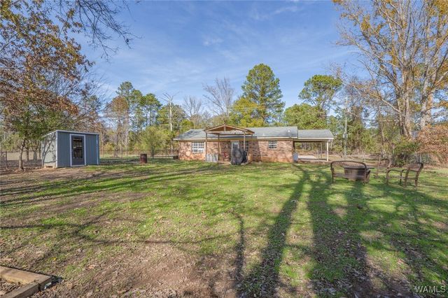 12602 County Line Rd, Moundville, AL 35474