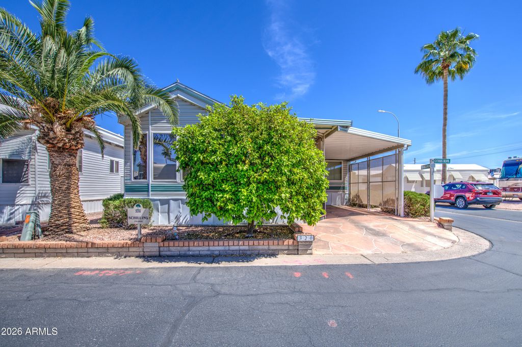 Image 3 of property listing at 111 S GREENFIELD Road 326, Mesa, AZ 85206