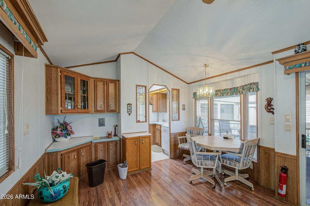 Image 7 of property listing at 111 S GREENFIELD Road 326, Mesa, AZ 85206
