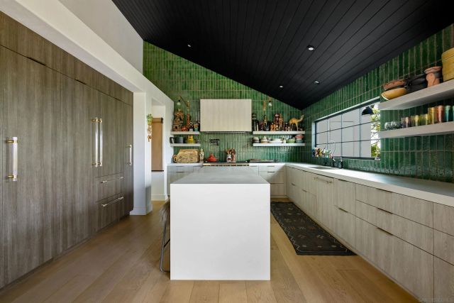 5676 Taft Ave, La Jolla, CA 92037