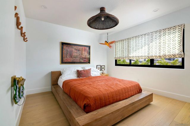 5676 Taft Ave, La Jolla, CA 92037