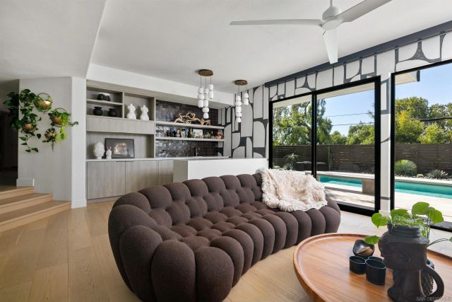 5676 Taft Ave, La Jolla, CA 92037