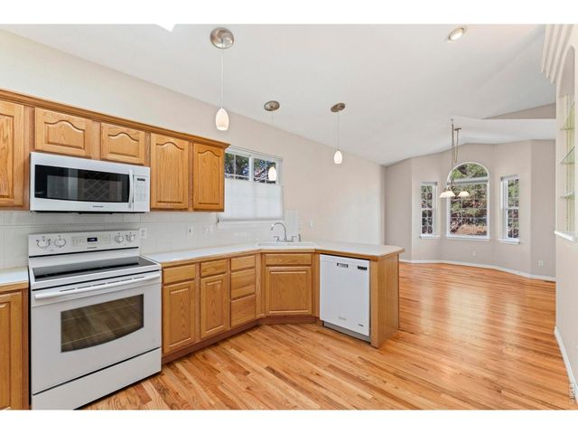 3740 Doral Dr, Longmont, CO 80503