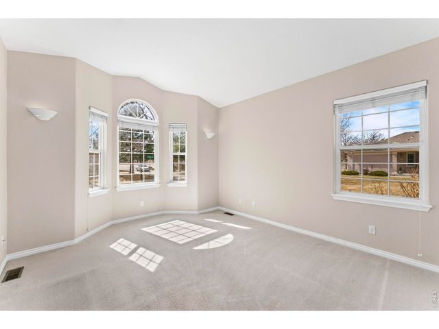 3740 Doral Dr, Longmont, CO 80503