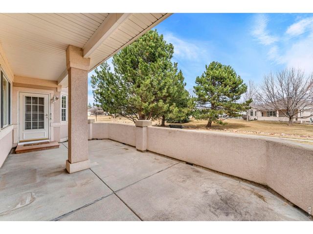 3740 Doral Dr, Longmont, CO 80503