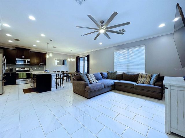 19219 LEONARD ROAD, Lutz, FL 33558