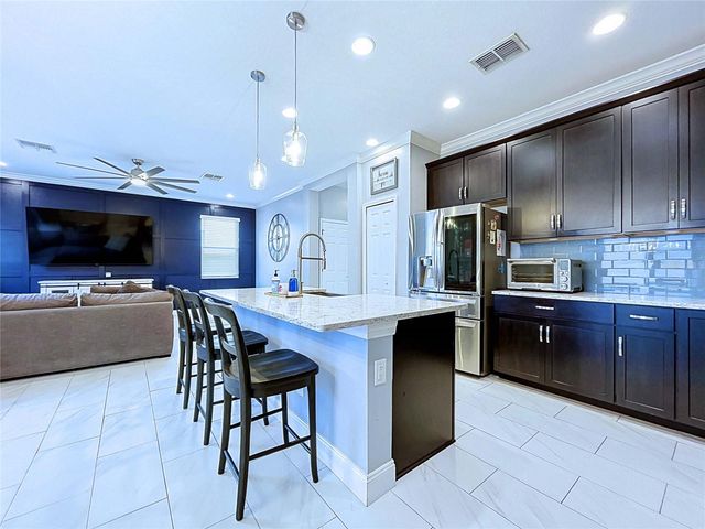 19219 LEONARD ROAD, Lutz, FL 33558