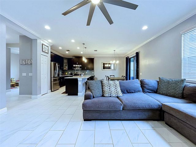 19219 LEONARD ROAD, Lutz, FL 33558
