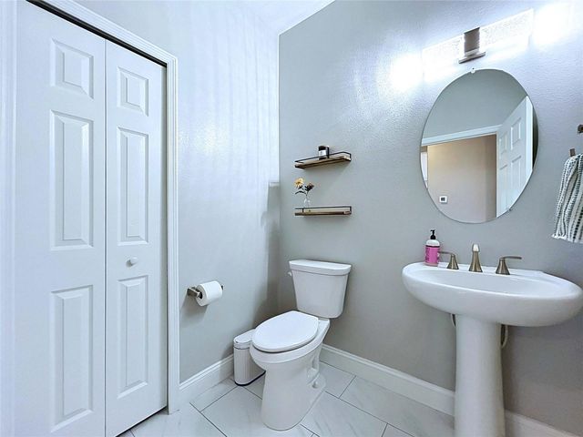 19219 LEONARD ROAD, Lutz, FL 33558