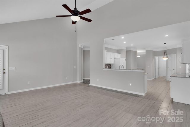 518 Wellbourne Court NW, Concord, NC 28027