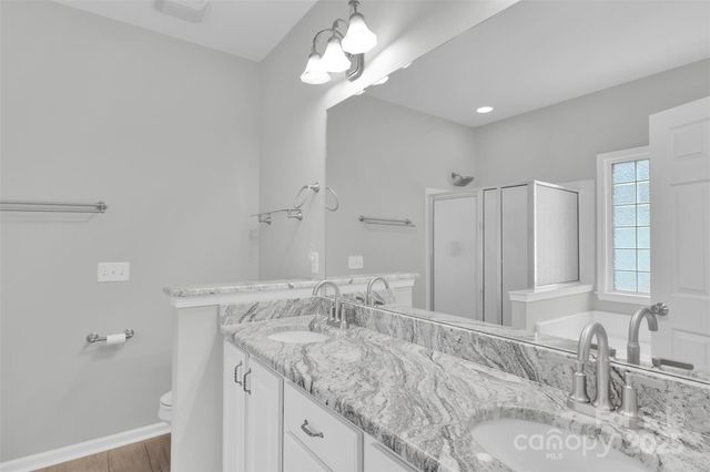 518 Wellbourne Court NW, Concord, NC 28027
