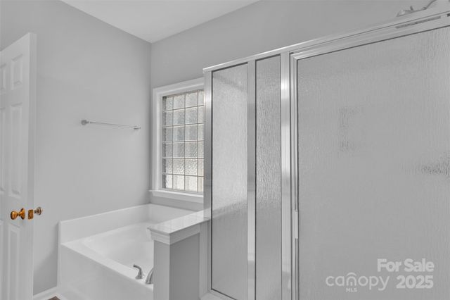 518 Wellbourne Court NW, Concord, NC 28027