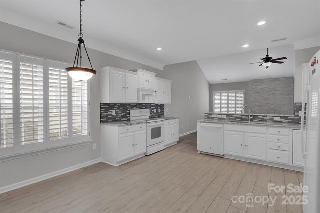 518 Wellbourne Court NW, Concord, NC 28027