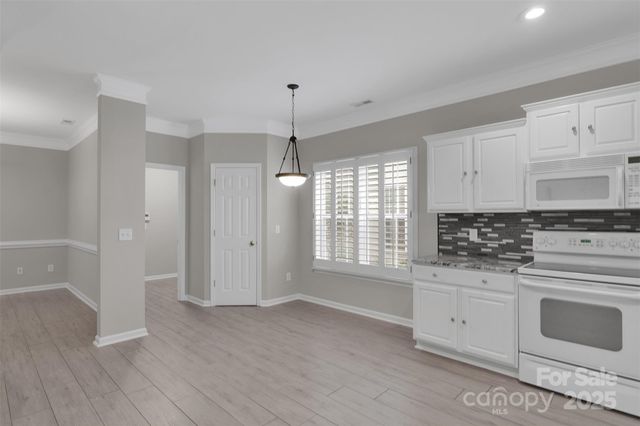 518 Wellbourne Court NW, Concord, NC 28027