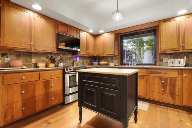 1101 Pleasantville Road, Lancaster, OH 43130
